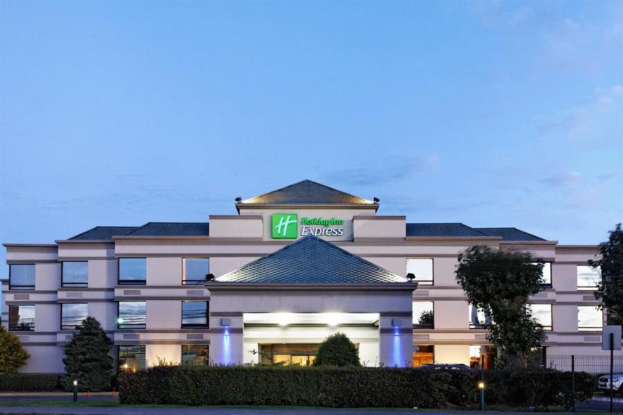Holiday Inn Express Concepcion — photo 2