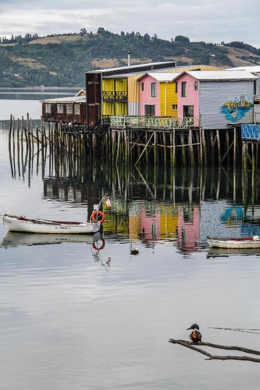 Hotel Palafito Entre Mar Y Tierra — photo 1