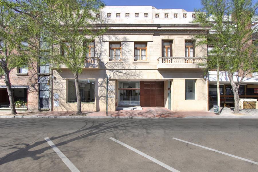 San Isidro Plaza — photo 2