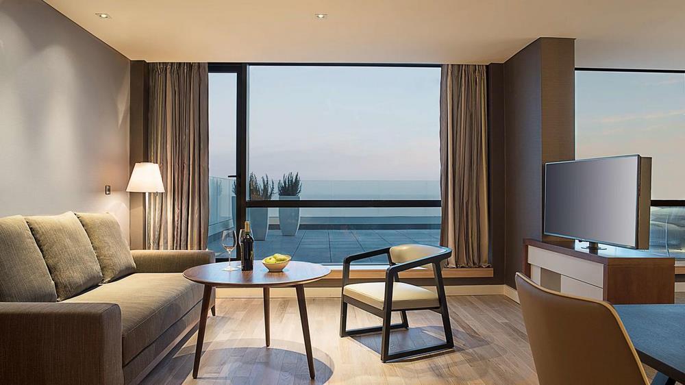 Hyatt — foto 1