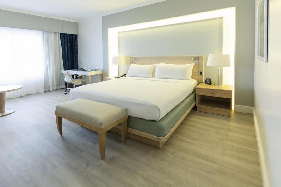 Hilton Colon — foto 2
