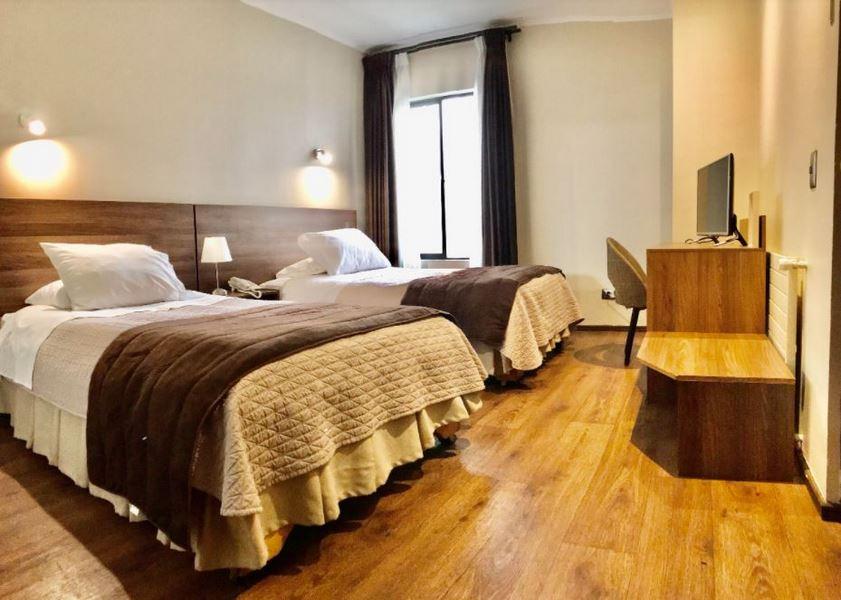 Ku Hotel Turismo — foto 1