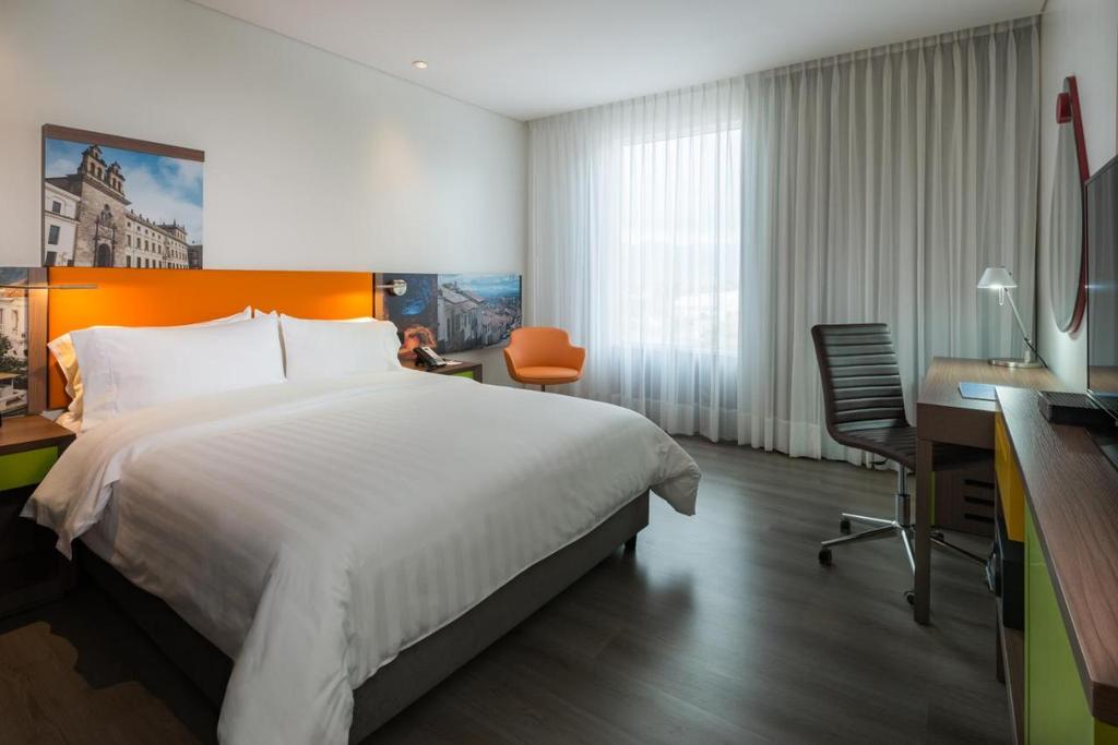 Hampton By Hilton Bogota Airport — foto 1