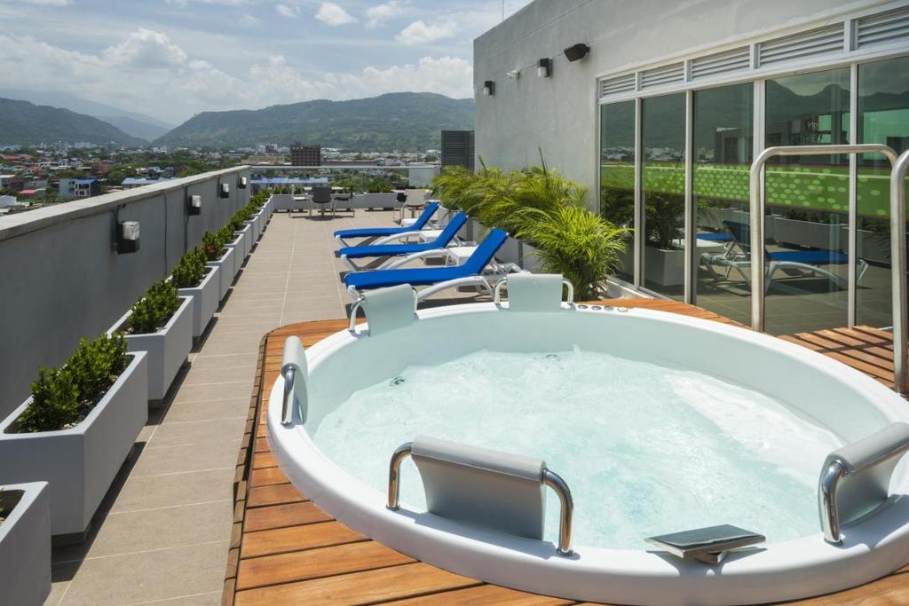Hampton By Hilton Yopal — foto 1