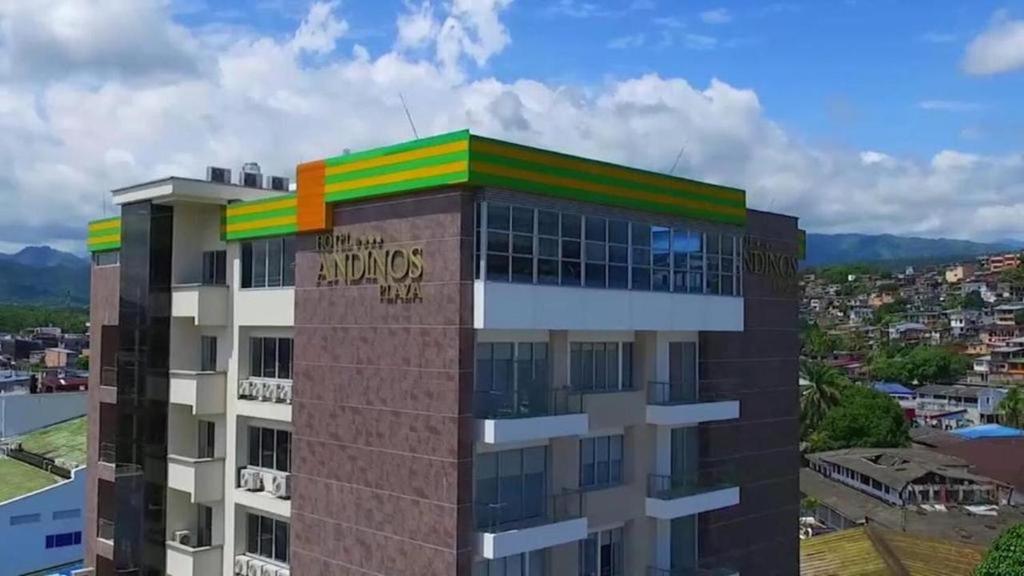 Andinos Plaza Florencia — foto 2