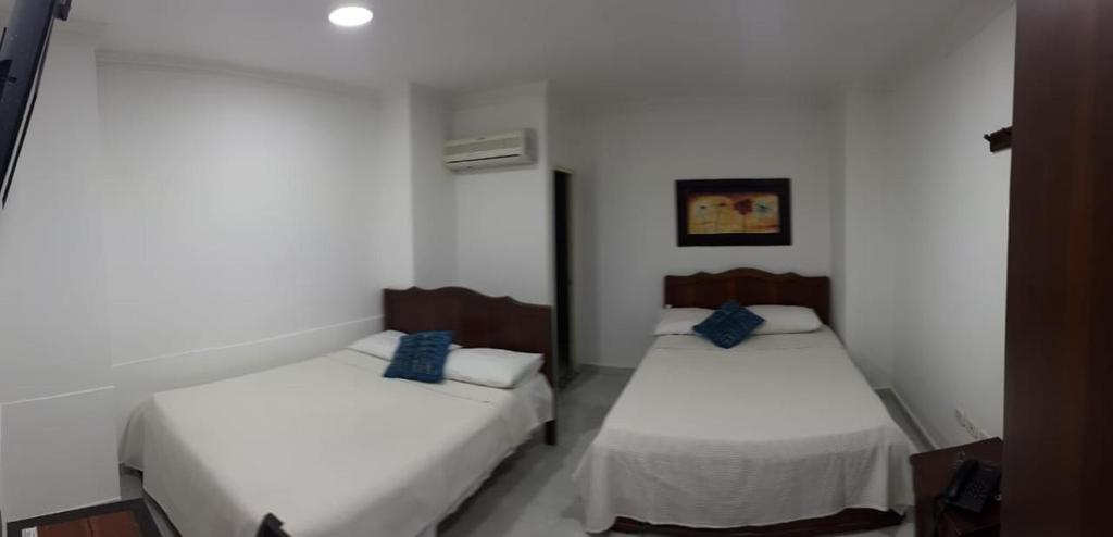 Panama Neiva — foto 1