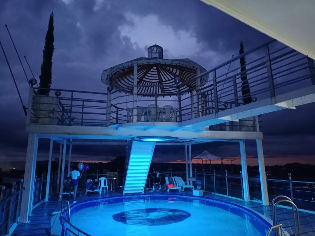Cacique Dorado — foto 1
