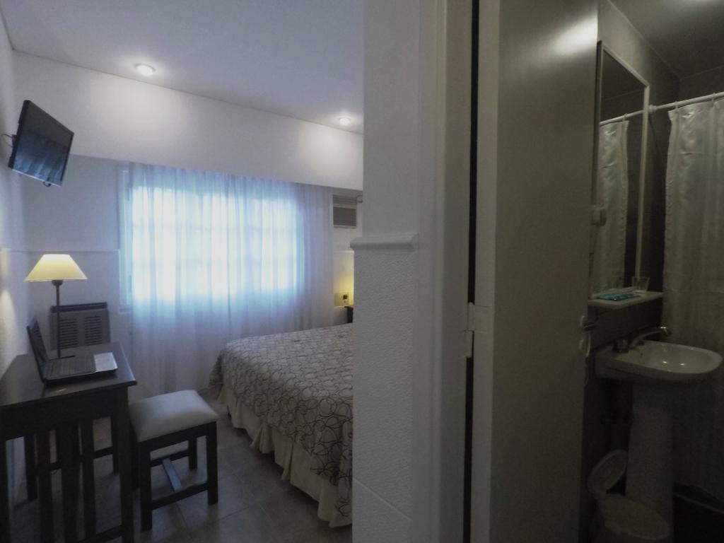 Laguna Hotel — foto 2