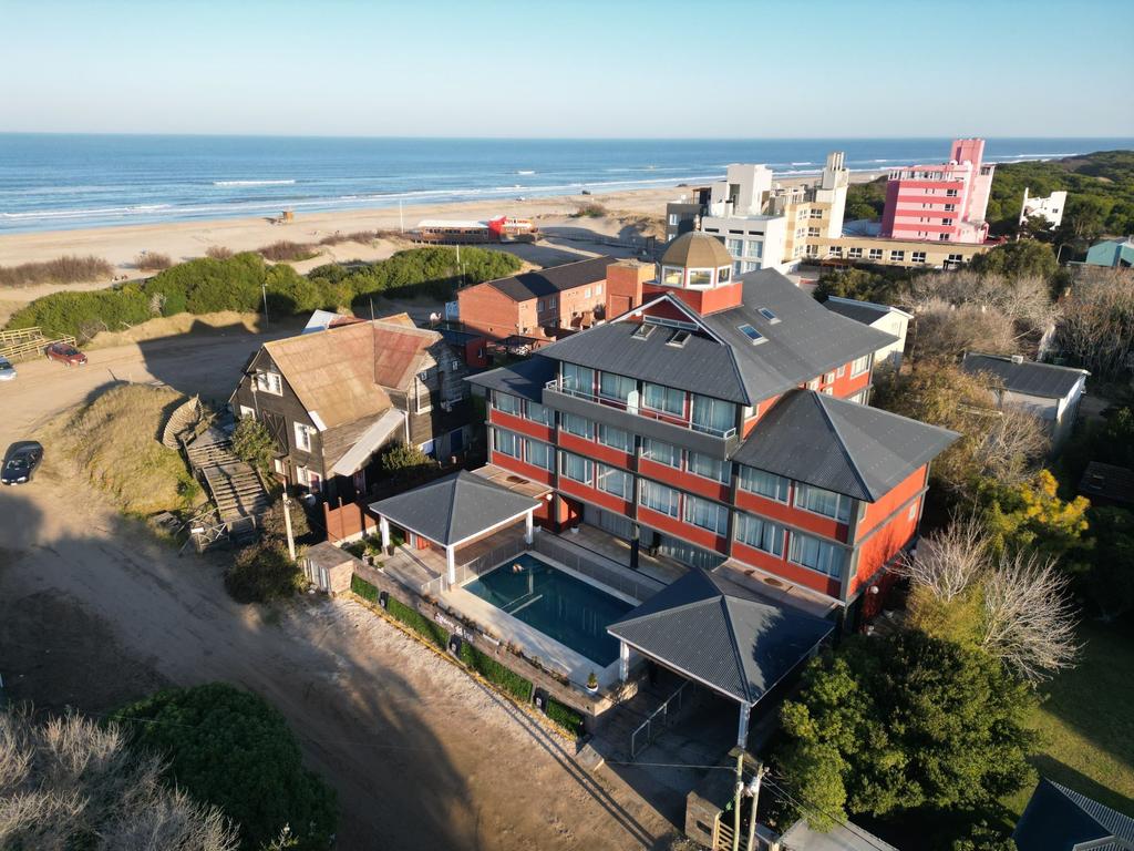 Hotel Valeria Del Faro Suite & SPA Valeria del Mar — photo 1