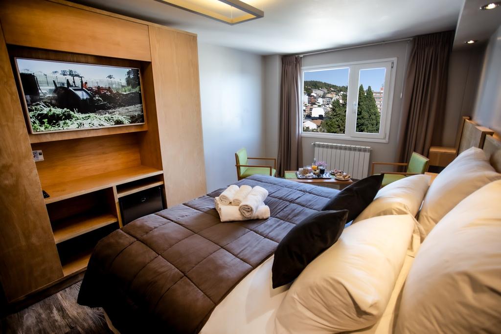 EcoSki Hotel — photo 1