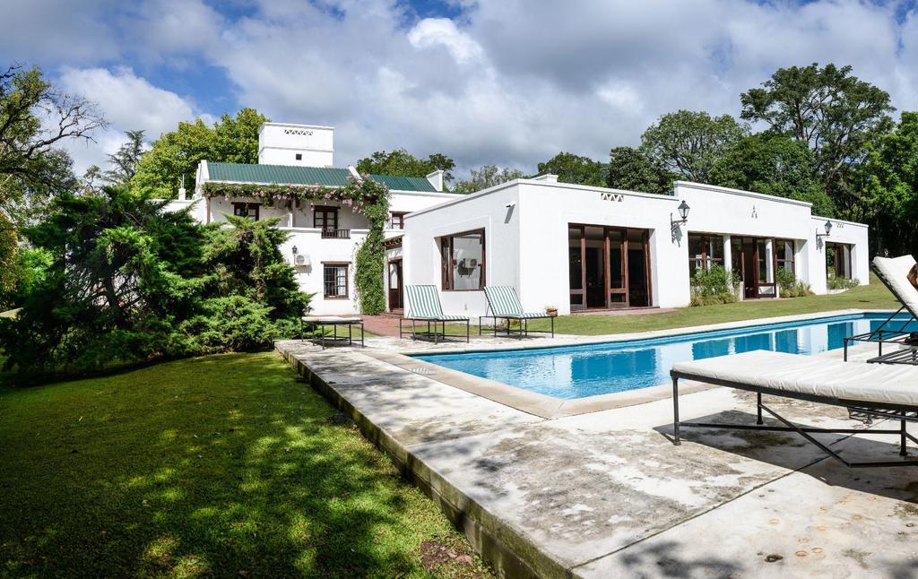Las Moras Hotel — foto 1