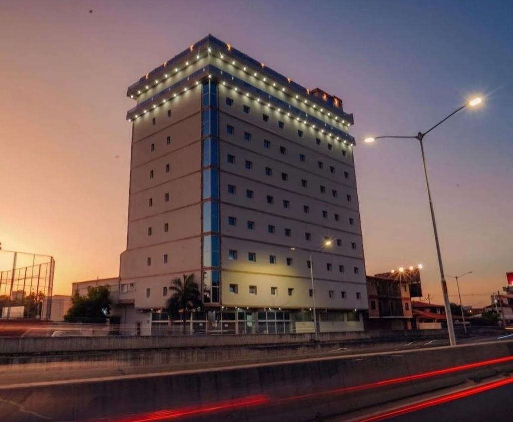 Zielo Hotel — photo 1