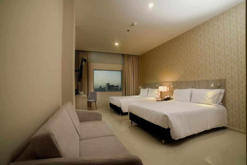 Hotel Dorado Plaza Alto Prado — photo 2