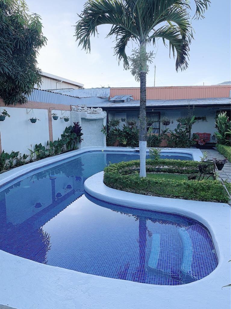 Hotel Berlor Inn — photo 1