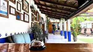 Hostal Plaza Central — photo 1