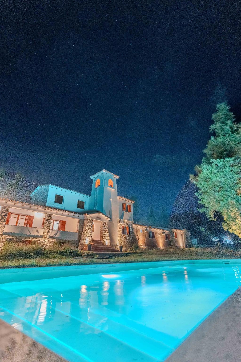MadaróHouse — foto 1
